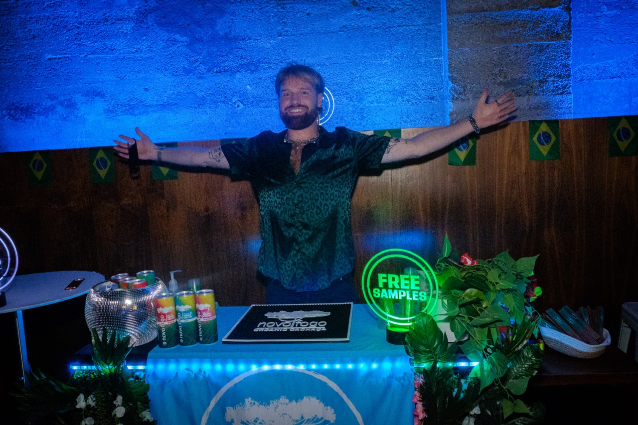 Q Nightclub 111525-17 Large